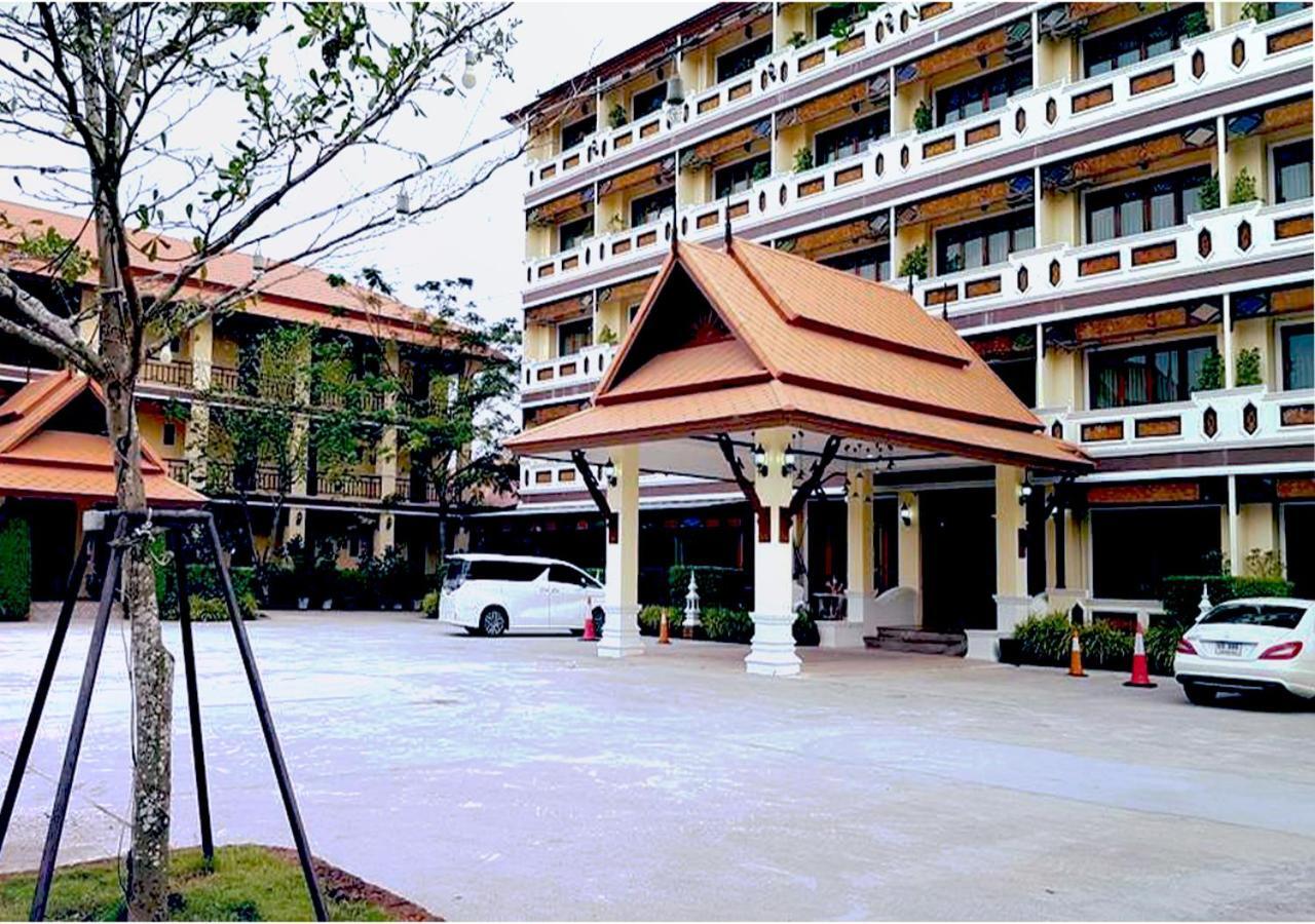 I Boutique Hotel Pluak Daeng Ngoại thất bức ảnh