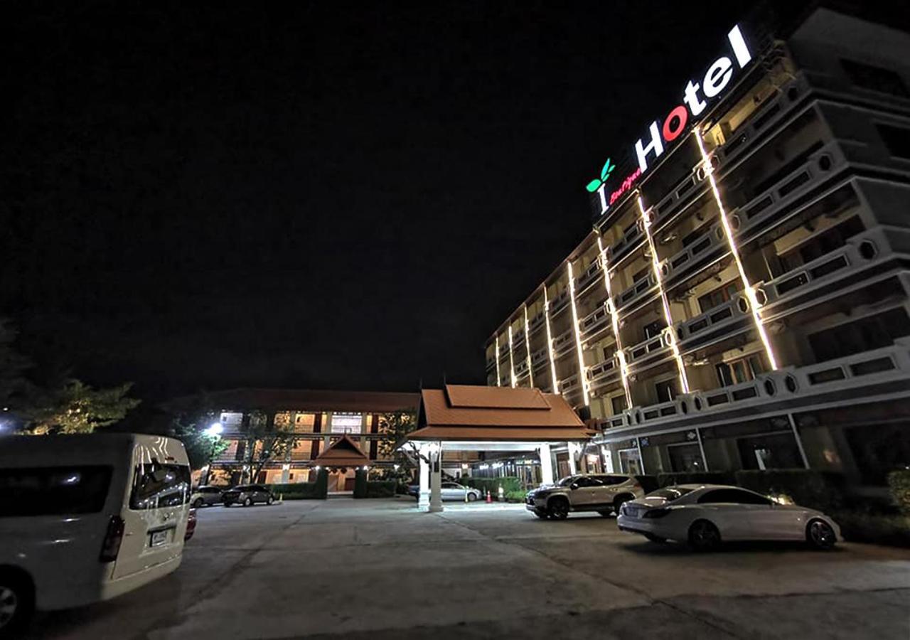 I Boutique Hotel Pluak Daeng Ngoại thất bức ảnh